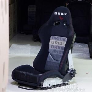 그라데이션 브라이드 스트라디아 II 로우맥스 2세대 퀵 리클라이닝 버킷 레이싱 시트