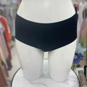 비비안 부드럽고 쾌적한 착용감 나일론 스판 무봉제 심리스팬티 BP0845A BK_JK
