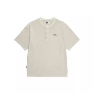 N262UTS112 칼라하리 그래픽 헨리넥 세미오버핏 반팔 티셔츠 WHITE SAND