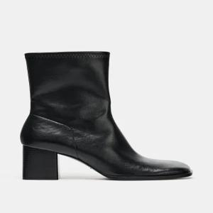 ZARA 블록 힐 앵클부츠 - 블랙 1136/610/800