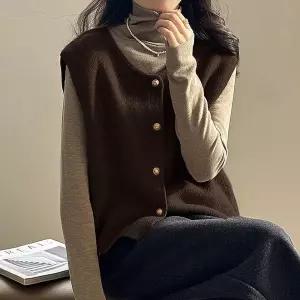 여성 고급 금장버튼 조끼 라운드넥 데일리 패션룩패션 베스트 여자 트렌디 니트 라운드 추천 가벼운 간절기