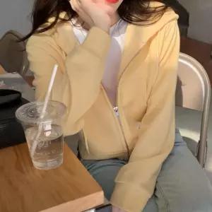 여성 세미 크롭 베이직 후드 집업 4컬러 머스타드 간절기 힙 투지퍼 트랜디 크롭티