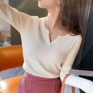 슬림핏 여성 티셔츠 브이넥 골지 상의 긴팔 셔츠티 말라보이는 여성옷 여성복 기본의 스판