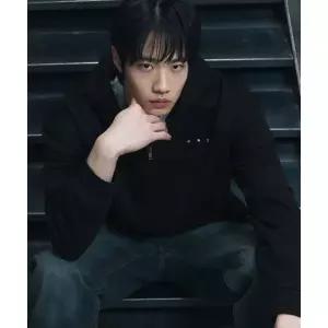 DRAW FIT 리벳 포인트 크롭 후드 집업 [BLACK]