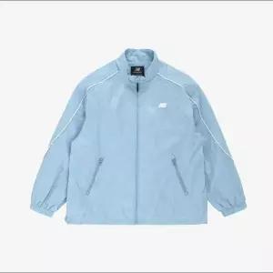 뉴발란스키즈 NBSC에어 글로시 바람막이 NK9AG1771ULight Blue (49404106)