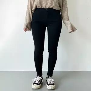 [하프클럽/셀럽하우스]여자 기모블랙스키니팬츠 겨울스키니팬츠 기모블랙진