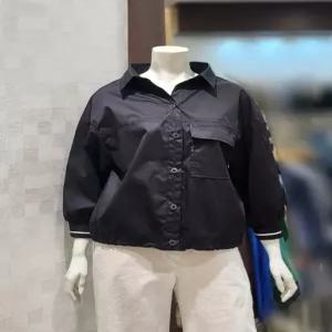 [벨라디터치] V1F2BL56 레터링 배색 셔츠
