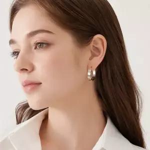 토리버치 MILLER STUD HOOP EARRINGS 65094-024) 밀러 스터드 후프 이어링)