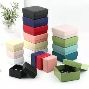 5Pcs 5x5x3cm 보석 선물 상자 반지 귀걸이 주최자 디스플레이 스터드 포장 여행 액세서리 블랙 스폰지