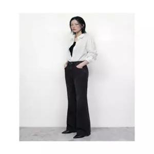 에잇세컨즈 베이직 부츠컷 데님 블랙 356221CMF5 6155535