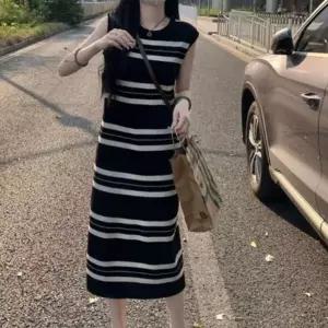 [하프클럽/]여름 꾸안꾸 멋스라운 스트라이프 민소매 롱원피스