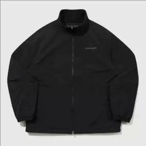 르꼬끄 QR123LJK11 유니 리버시블 루즈핏 플리스 자켓 /  BLACK (45624911)