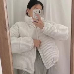 셀럽하우스 여성 4커럴 겨울 데일리 방한 코듀로이 하이넥 숏패딩
