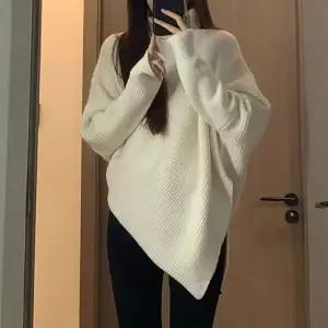 [하프클럽/]가오리니트 터틀넥 언발란스 가오리핏 긴팔 골지니트티