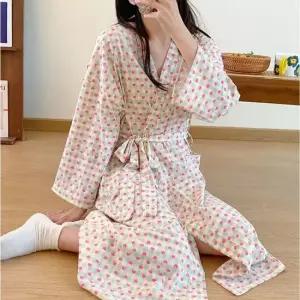 여성샤워가운 샤워가운 여성용 체크 하트 목욕가운 여름용 얇은 로 목욕가운여름