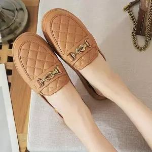 귀여운 스타일 퀼팅 패턴 푹신한 쿠션 여자 블러퍼