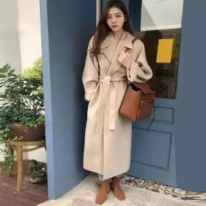 [D더블유] 여성 롱 페이크 허리끈 모직 코트 아우터 (23429638A)