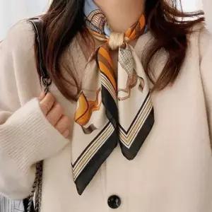 여성쁘띠스카프 실크 여성 미니 쁘띠 사계절 사각 스카프 머플러
