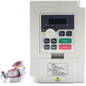 CNC 라우터 조각기 밀링 머신용 RATTMMOTOR 2.2KW VFD 110V 단일에서 3상 인버터 가변 주파수 구동 스핀들