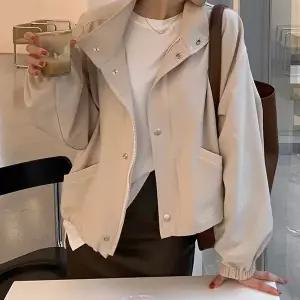 [하프클럽/셀럽하우스]여성 간절기 숏 바람막이 크롭 자켓 집업 점퍼 블루종