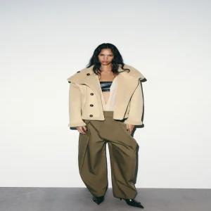 ZARA 리버시블 더블 페이스드 점퍼 - 크림 8490/744/712