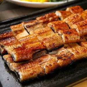 국내산 자포니카 고창 민물장어 1kg (손질후 700g)