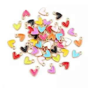 50Pcs 9x10mm 작은 다채로운 합금 심장 매력 귀여운 사랑 펜던트 DIY 팔찌 목걸이 쥬얼리 만들기 액세서리