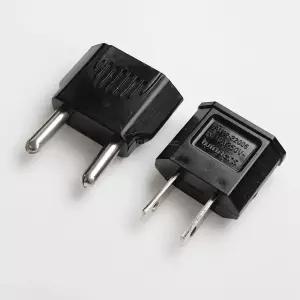 플러그 어댑터 110V 220V 돼지코 직구 해외여행 돼지코