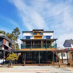 [충남] 몽산포트로페아펜션(충남, 태안)
