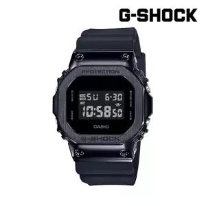 [롯데백화점]지샥 ORIGIN 스탠다드 GM-5600 메탈 베젤 시리즈 GM-5600B-1DR