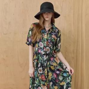[엠그라프]트로피컬 플로럴 패턴 벨티드 셔츠 롱 원피스