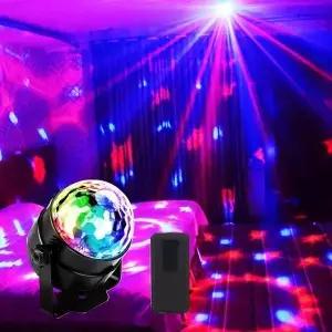 원격 음성 제어 7가지 모드 USB 전원 가정용 파티 노래방용 색상 변경 LED 회전 기능이 있는 1개 RGB