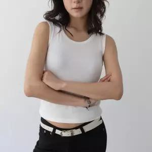 여자 데일리 잔골지 이너 민소매 스판 나시