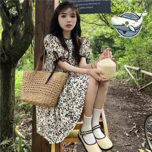 여성 미니 여름 원피스 플라워 패턴 귀여운 휴양지원피스룩 휴양지바캉스룩 여름데이트룩