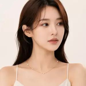 토리버치 26SS DELICATE KIRA PEARL AND PAVE NECKLACE 176867-749) 델리케이트 키라 펄 파베 목걸이)