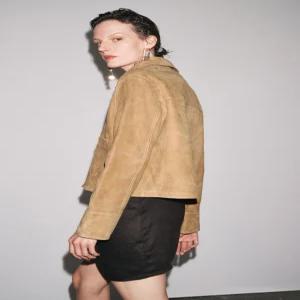 ZARA ZW COLLECTION LIMITED EDITION 100% 스웨이드 가죽 재킷 - 샌드 2521/043/704