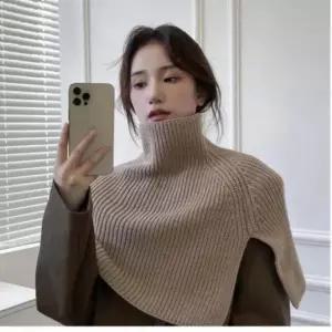 [하프클럽/]여성 숄 머플러 니트 넥워머 풀오버 겨울 방한용품 목도리 보온
