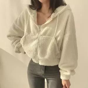 [하프클럽/셀럽하우스]양털후드집업 크림색 가벼운점퍼 양털점퍼 후리스 자켓 뽀글이자켓
