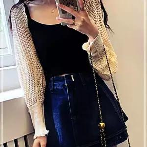 주말 겨울여성쇼핑몰 여성옷쇼핑몰 얇은 코디크롭 룩 볼레로 봄가을 예쁜블랙 NWFGJMDE