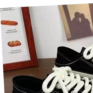 여자 스니커즈 통굽 운동화 청바지 발편한블로퍼 코디 뮬