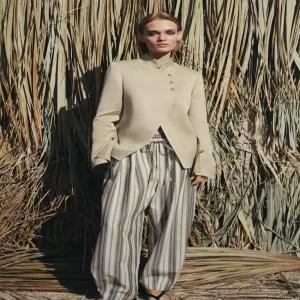 자라 ZARA ZW 컬렉션 LIMITED EDITiON 플리츠 블레이저 - 베이지 2710 669 450 39539491332010