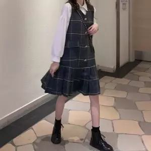 뷔스티에원피스 체크패턴 플리츠 오픈클로징 골드버튼 원피스