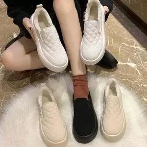 여성 방한 데일리 패딩 털 슬립온 겨울 퀼팅