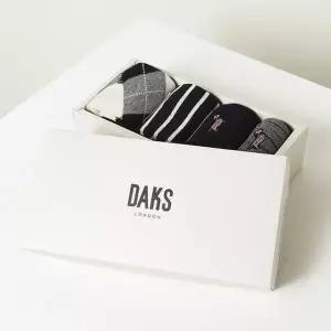 [닥스](강남점)DBSS5E302N2 [25SS][남성중목4족] 면혼방 혼합패턴 중목 4족 세트
