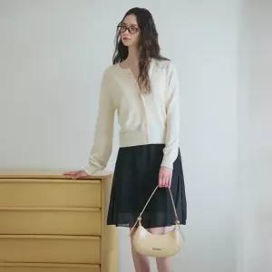 STITCH POINT HOBO BAG AR7AB422