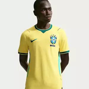 Nike 브라질 국가대표팀 2026 매치 홈 남성  에어로 핏 축구 저지 IB5143-724