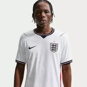 Nike 잉글랜드 국가대표팀 2026 매치 홈 남성  에어로 핏 축구 저지 IB5153-100