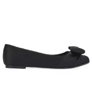 페라가모 MUST IT_SALVATORE FERRAGAMO 바라 보우 플랫 슈즈 01F788 763315