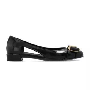페라가모 MUST IT_SALVATORE FERRAGAMO 26SS 바라 보우 젤리 발레 플랫 01K557 785441