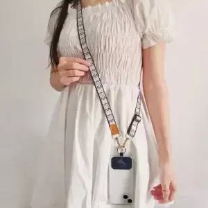 조정 가능한 긴 참 폰 스트랩 와이드 버전 크로스 바디 랜야드 펜던트 밴드 어깨 코드 방지 모바일 로프